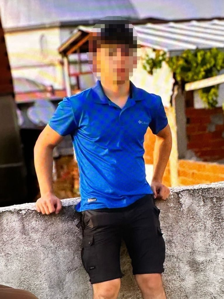 izmirde kahvehaneye silahli saldiri 1i agir 3 yarali b71ee4c0b357 |