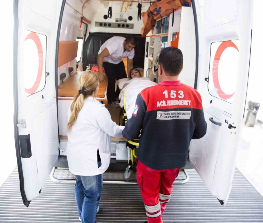 kalp krizi geliyorum demez 3ddff93e331c |