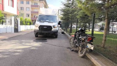 kamyonetle carpisan motosiklet surucusu agir yaralandi f760039f463b |