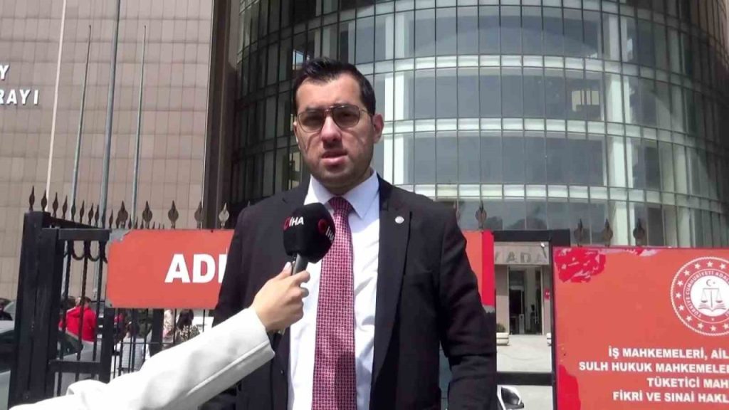 karar aciklanmasi beklenen tekel bayi cinayetine iliskin acili aile aciklamalarda bulundu 74d26359eb74 |