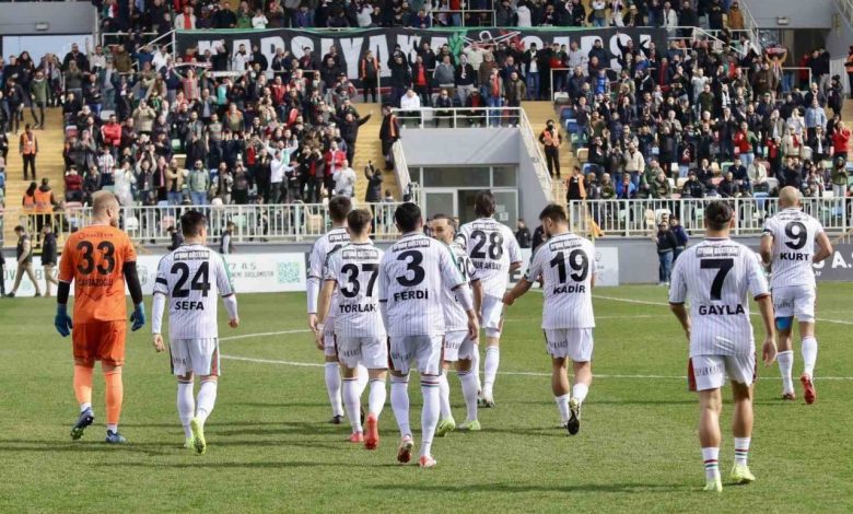 Karşıyaka’ya ceza şoku 1 karsiyakaya ceza soku 9ae84e9c81bc |