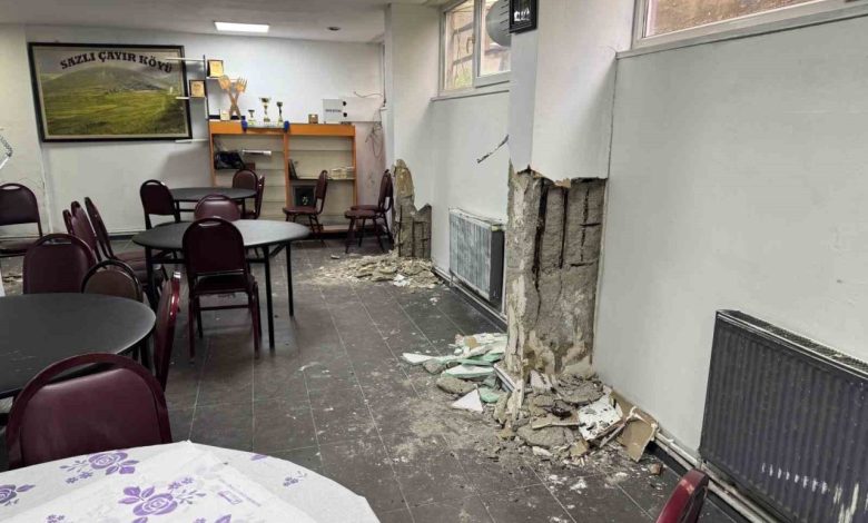 kucukcekmecede 62lik depremde 6 katli binanin kolanlari patladi ff5d90456ab2 |