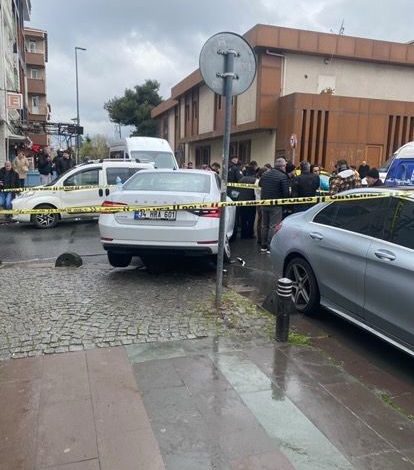 kucukcekmecede yolun karsisina gecmeye calisan kadin hayatini kaybetti edbd7a88c97e |