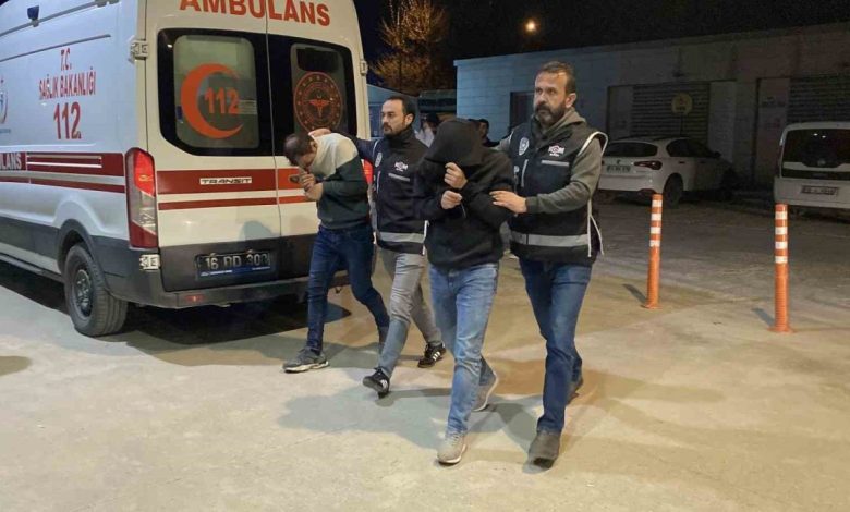 kuyumculara sahte altin satan sahislar adliyeye sevk edildi a2f8f1864095 |