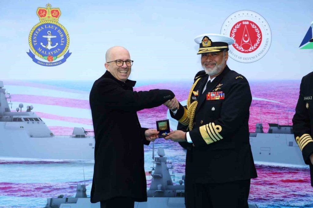 malezya korvet projesinde blok kizaga koyma toreni gerceklestirildi eb00c0328f9e |