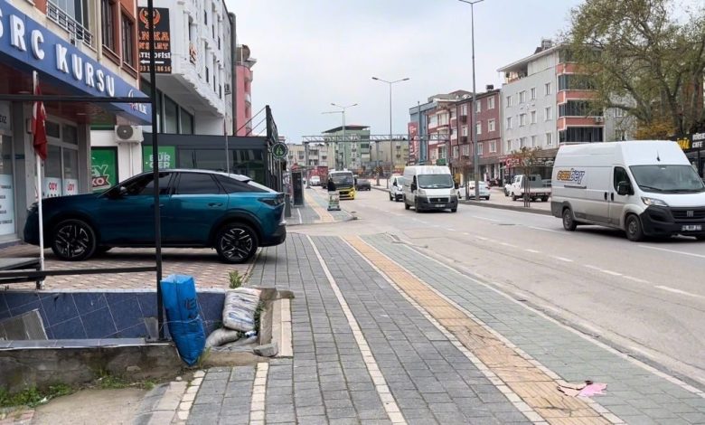 Ortalık meydan muharebesine döndü.. O anlar kamerada 1 ortalik meydan muharebesine dondu o anlar kamerada c54efd90f13f |