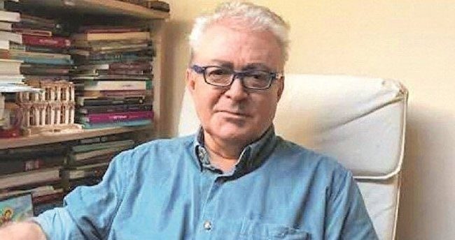 Peygamber Efendimize 2022’de de hakaret eden öğretim görevlisi tekrar hakaret etti 1 peygamber efendimize 2022de de hakaret eden ogretim gorevlisi tekrar hakaret etti cc122657b2a2 |