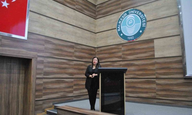 Prof. Dr. Nilay Şahin, "Serebral palsi çok önemli bir sağlık sorunu" 1 prof dr nilay sahin serebral palsi cok onemli bir saglik sorunu 46922e50a294 |