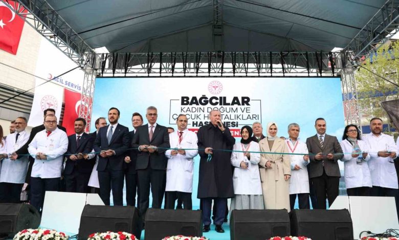 Sağlık Bakanı Memişoğlu: "İstanbul’da yaptığımız sağlık yatırımlarıyla bu güzel şehrimizi uluslararası bir sağlık merkezi konumuna yükselttik" 1 saglik bakani memisoglu istanbulda yaptigimiz saglik yatirimlariyla bu guzel sehrimizi uluslararasi bir saglik merkezi konumuna yukselttik 12d29dc0cfe6 |