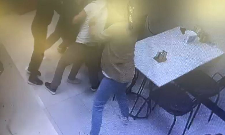 saldiriya ugradi sigindigi isletmede kalbinden bicaklanarak hayatini kaybetti beb6c224c28c |