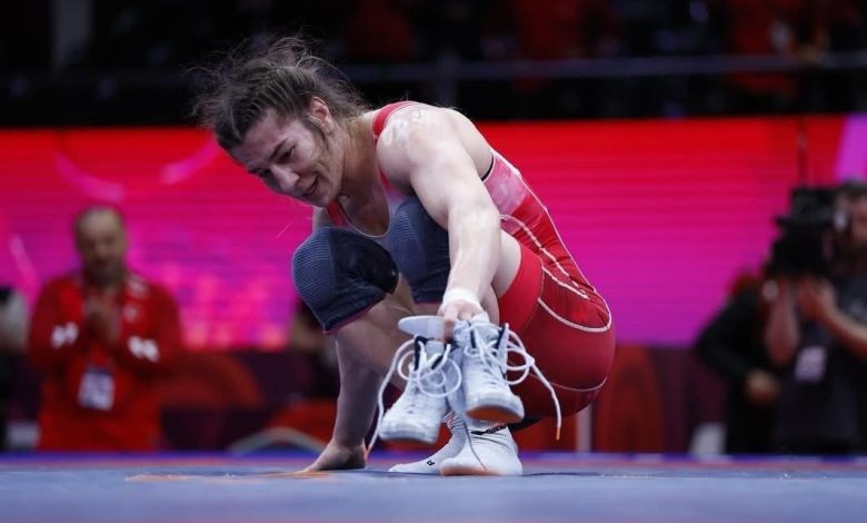 sampiyon guresci yasemin adar yigit aktif spor hayatini noktaladi 88708a2484ae |