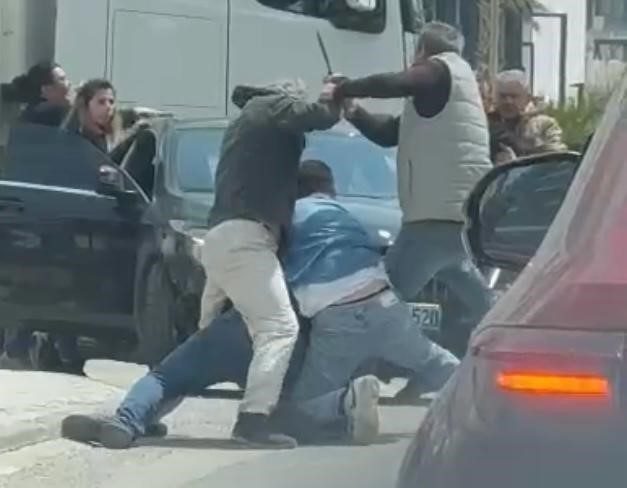 satirli maganda yakalandi a9fd8818c5b1 |