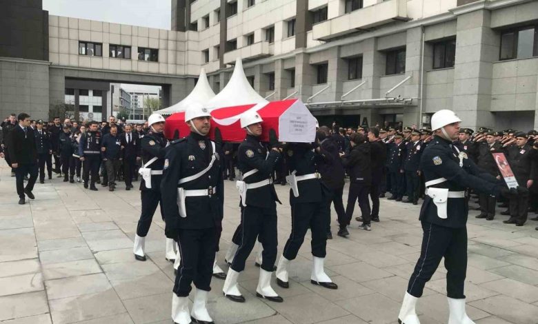 Şehit bekçi için İstanbul Emniyetinde tören düzenlendi 1 sehit bekci icin istanbul emniyetinde toren duzenlendi f82e286209a7 |