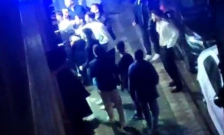 sultangazide dugun salonu karisti kavga sokaga tasti o anlar kamerada 115f147c1015 |