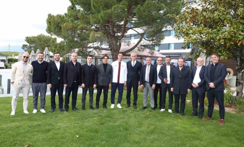 TFF heyetinden, Trabzonspor U19’a ziyaret 1 tff heyetinden trabzonspor u19a ziyaret 45181033c4a4 |