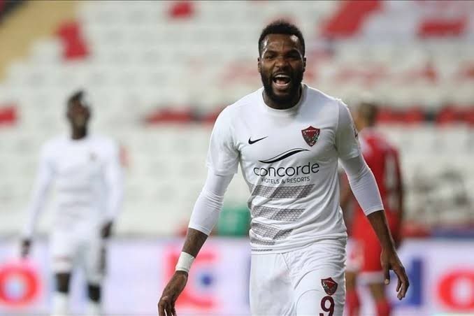 TFF’den, Aaron Boupendza için başsağlığı mesajı 1 tffden aaron boupendza icin bassagligi mesaji d3daf66babd9 |