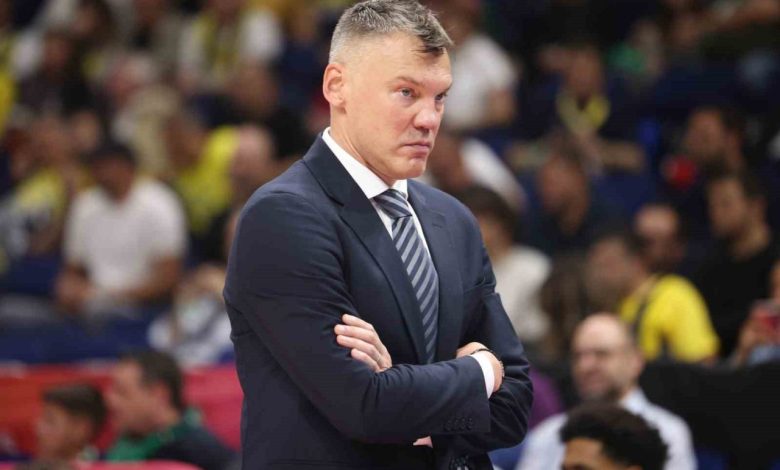 thy euroleaguede yilin basantrenoru sarunas jasikevicius secildi 4ed04fbb1404 |