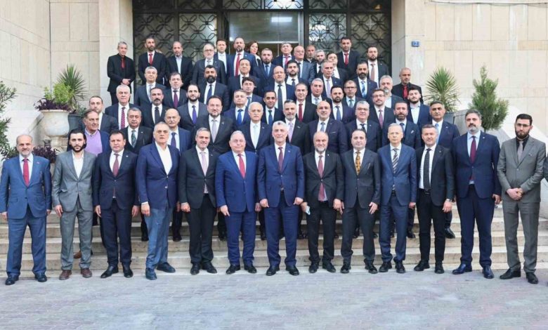 ticaret bakani bolat suriye maliye bakani yasser barnia ile samda bir araya geldi 3b9918df1508 |