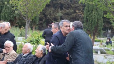 trabzonspor onursal baskani mehmet ali yilmaz kabri basinda anildi c9a996f3d3b2 |