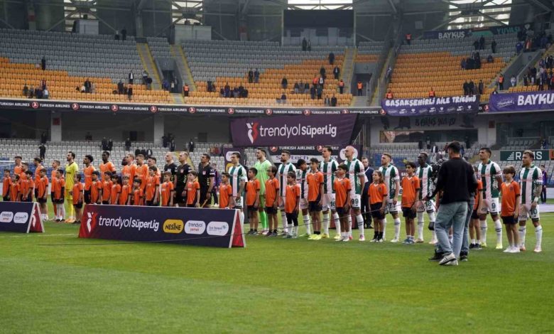 Trendyol Süper Lig: Başakşehir: 0 - Konyaspor: 0 (Maç devam ediyor) 1 trendyol super lig basaksehir 0 konyaspor 0 mac devam ediyor c36a5d9f5f92 |