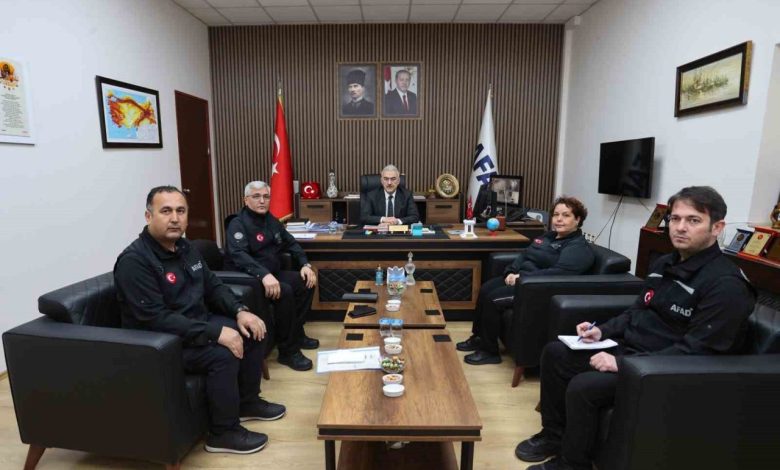 vali ayyildizdan afada ziyaret e94c168b2ee1 |