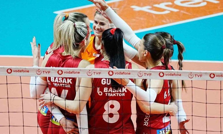 vodafone sultanlar ligi galatasaray 3 fenerbahce 2 47941c4acd84 |