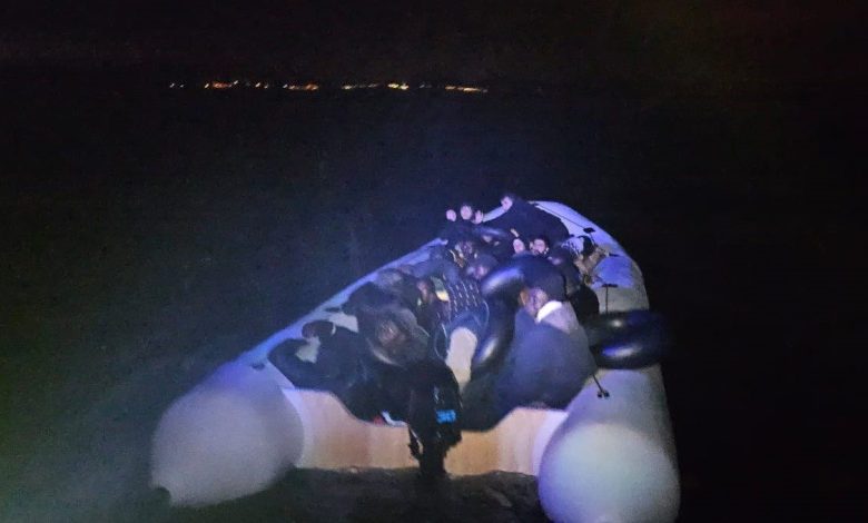 Yasa dışı geçiş, Sahil Güvenlik’e takıldı 1 yasa disi gecis sahil guvenlike takildi 3f45892c718e |
