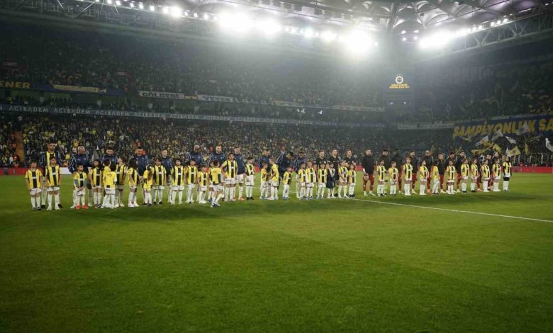 ziraat turkiye kupasi fenerbahce 0 galatasaray 1 mac devam ediyor 7cdf088ef75a |