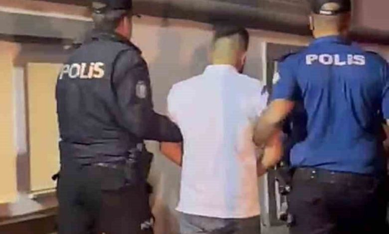 24 yıl hapis cezası ile aranan şahıs, uygulamada yakalandı 1 24 yil hapis cezasi ile aranan sahis uygulamada yakalandi fd9de564d362 |