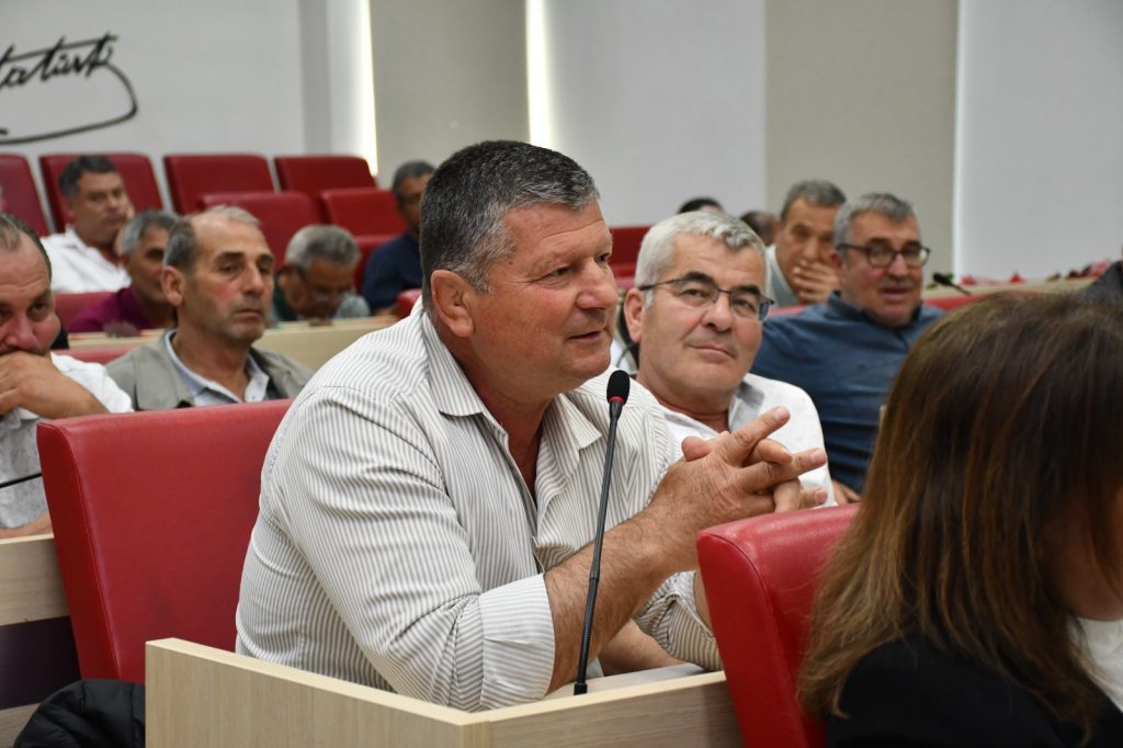 Ahmet Akın talimat verdi, BASKİ seferber oldu 4 Ahmet Akin talimat verdi BASKI seferber oldu 8 |