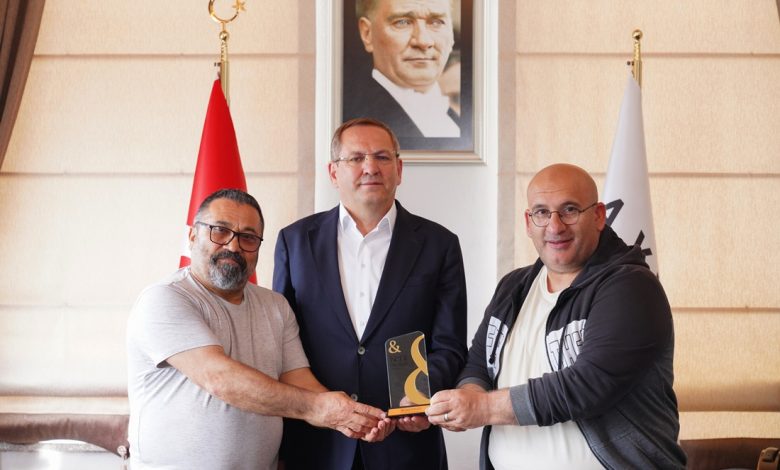 Ayvalık Belediyesi'ne “Öğrenci Kent Lokantaları” projesiyle ödül 1 DSC04232 |
