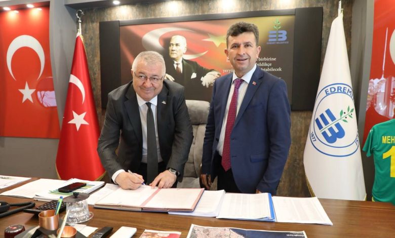 Edremit'te Çanakkale ruhunu yaşatan analamlı protokol 1 WhatsApp Gorsel 2025 05 23 saat 15.42.32 b1f6bd4d |