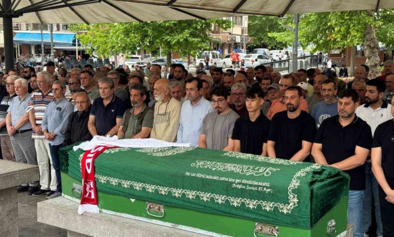 ali hikmet akkas topraga verildi 90d295f7f033 |