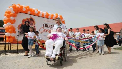 aliaganin ozel cocuklarindan rengarenk bahar senligi 2eddd7b847bd |