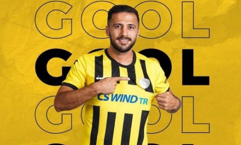 aliagasporda iki futbolcu ile yollar ayrildi 7fab54eee104 |