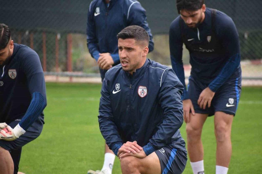 altinordulu oyuncularin tek hedefi turu gecmek e4e7de7b2142 |