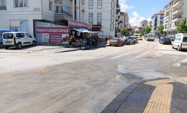 Ankara’da iki otomobil çarpıştı: 3’ü ağır 9 yaralı 1 ankarada iki otomobil carpisti 3u agir 9 yarali b069480daf73 |