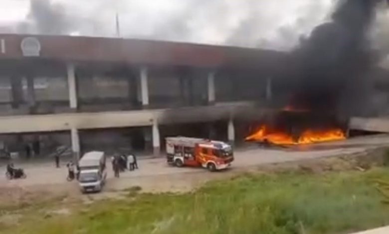 ankarada pazar yerinde yangin f1c2749915a7 |