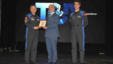 astronot alper gezeravci seyir defterini kibrisla paylasti ca3112fa46b4 |