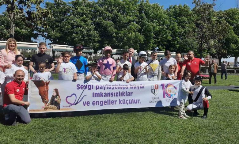 atla terapi merkezinin 10 yili kutlandi df3f6f49fab2 |