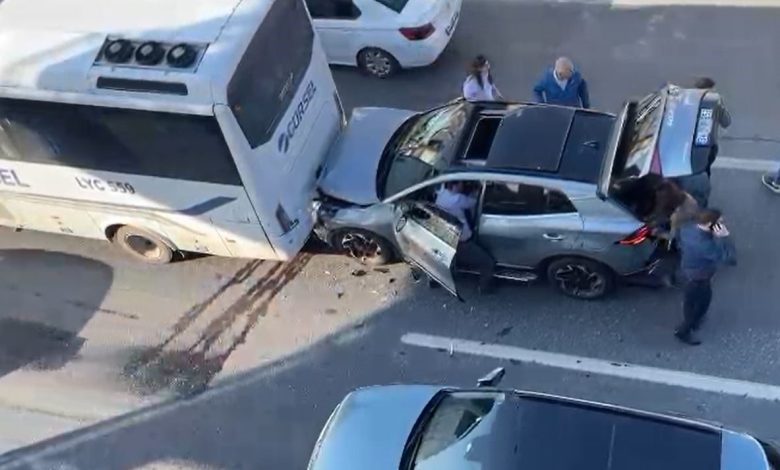 Avcılar’da kontrolden çıkan araç otobüse çarptı 1 avcilarda kontrolden cikan arac otobuse carpti 6a2bd5f447e5 |