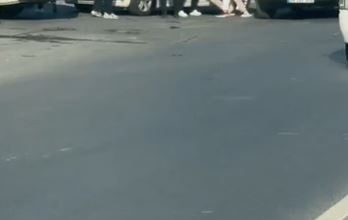 bagcilarda yol vermeme kavgasi kamerada 10659091b250 |