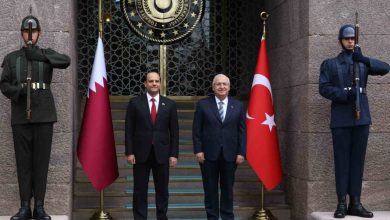 bakan guler katar savunma islerinden sorumlu devlet bakani al sani ile bir araya geldi 8d872d513fd7 |