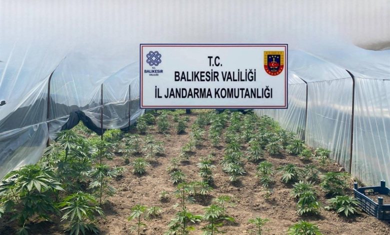 balikesirde jandarmadan organize suclara karsi genis capli operasyon 7c910d0b9b7d |