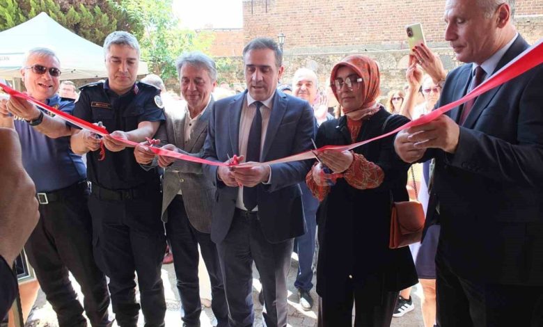 balikesirde kadinlarin bir yillik emegi gorucuye cikti 06801c9194da |