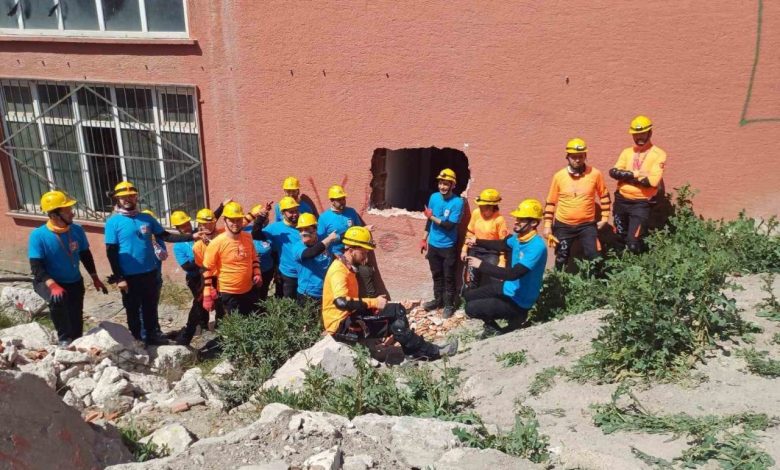 balikesirde tamp tatbikatina ida sar da katildi e26db5938b2e |