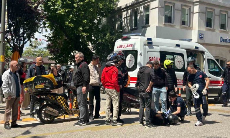 Bandırma’da motosikletli kurye kazada yaralandı 1 bandirmada motosikletli kurye kazada yaralandi 88b60c801ce0 |