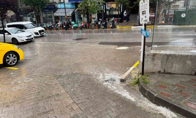 bandirmada saganak yagis etkili oldu 87e803a3502f |