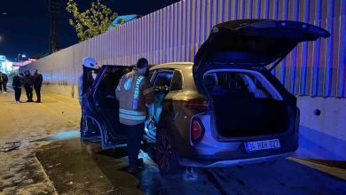 basaksehirde iki arac kafa kafaya carpisti 5 yarali 7c8ff112f148 |