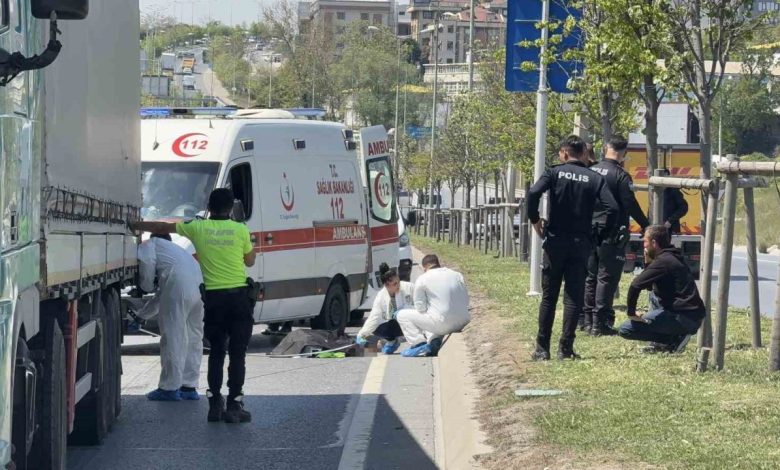 basaksehirde yolun karsisina gecerken tir capti olay yerinde hayatini kaybetti 6ae98f98721f |